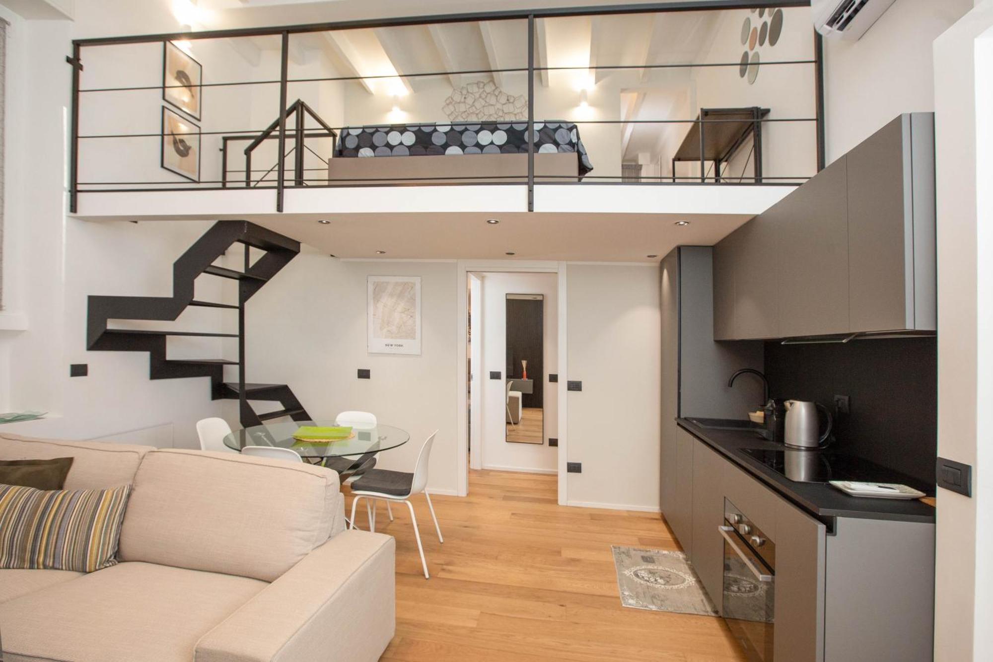 Wonderful Loft Tartaglia Apartment Milan Bagian luar foto